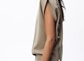 Фотография: "Zara" новые вещи с бирками из Испании