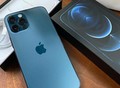 Фотография: Apple iPhone 12 Pro, iPhone 12 Pro Max, iPhone 11